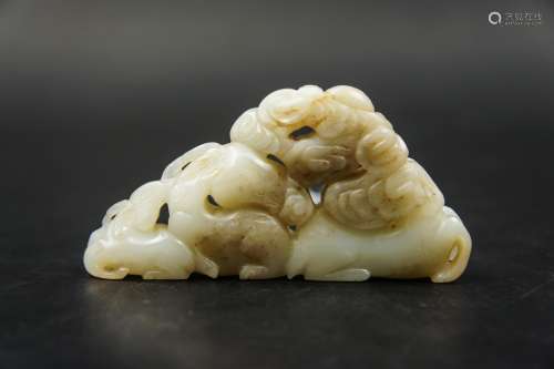 Chinese Qing Dynasty Jade Carved Sheep Group