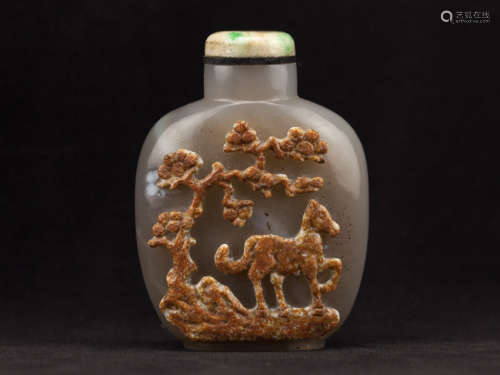 Chinese Antique Carved Agate Snuff Bottle
