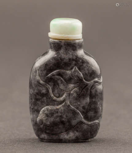 Chinese Antique Carved Grey&White Jade Snuff Bottle