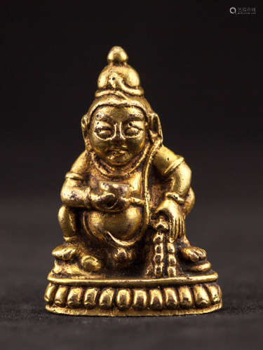 Chinese Antique Gilt Bronze Figure of Buddha