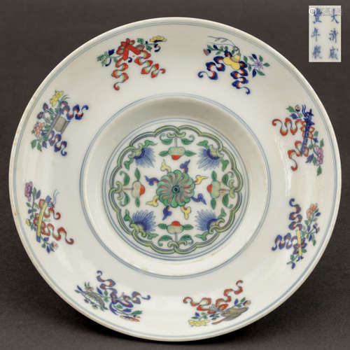 Chinese Antique Doucai Porcelain Dish