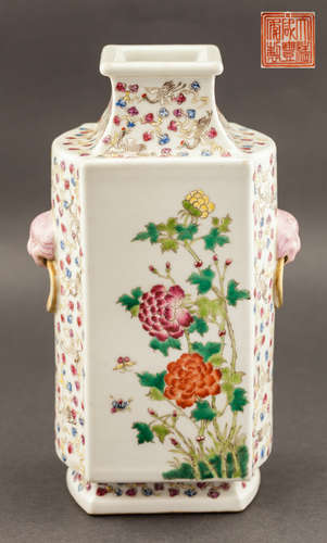 Chinese Antique Rose Famille Porcelain Vase