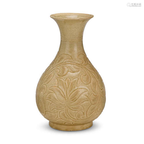 YAOZHOU-WARE YUHUCHUN VASE SOUTHERN SONG/JIN DYNASTY