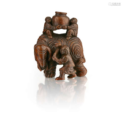 BAMBOO CARVED 'BOYS WASHING AN ELEPHANT' GROUP QING DYNASTY, 18TH CENTURY