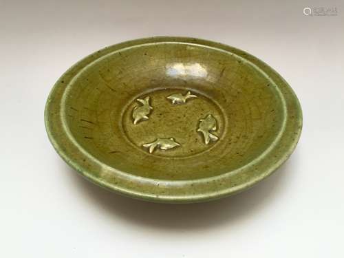 CHINESE ANTIQUE CELADON-GLAZED DISH