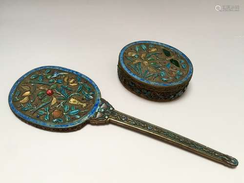 CHINESE ANTIQUE ENAMEL MIRROR AND POWDER BOX