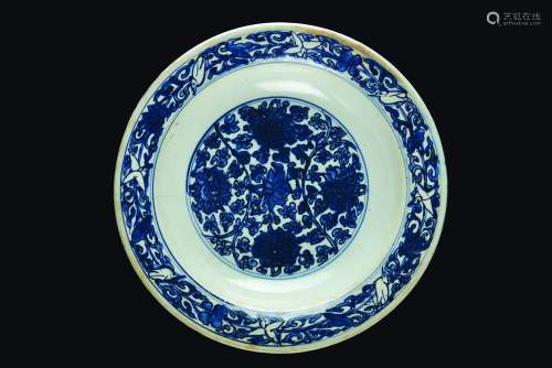 A blue and white dish with floral decoration, China, Ming Dynasty, Wanli Period (1573-1619)