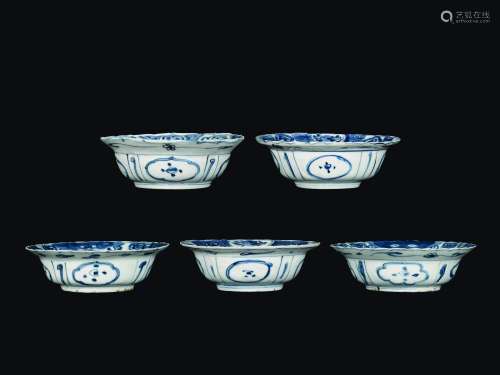 Five blue and white cups with naturalistic decoration, China, Ming Dynasty, Wanli Period (1573-1619)