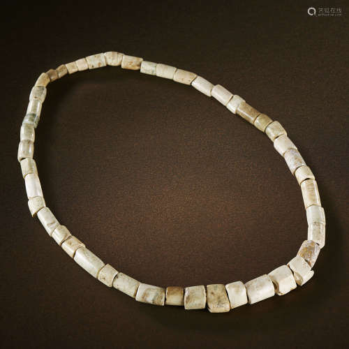 新石器时代 良渚文化    生坑「四十六子」玉管串饰