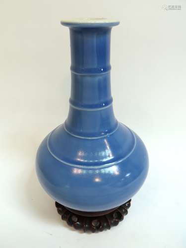 Qing Dynasty Marked Blue Glazed Vase