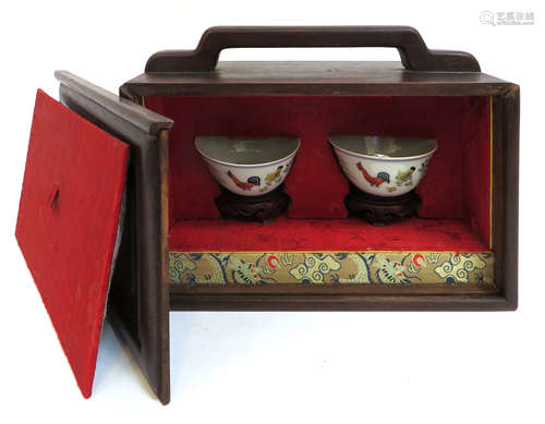 Pair Of Chinese Rooster Cups In Presentation Box