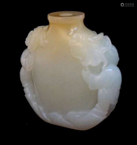 White Jade Snuff Bottle