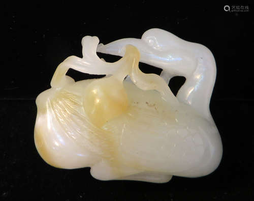 Carved Chinese White Jade Goose With Peach