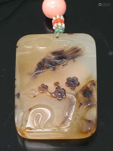 Chinese Carved Agate Amulet