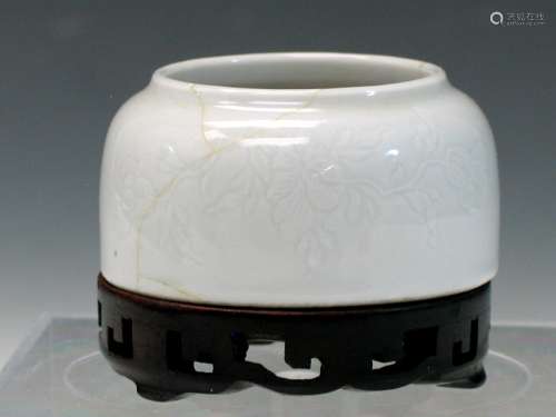 Chinese Carved White Glaze Porcelain Water Coupe with Wood Stand.