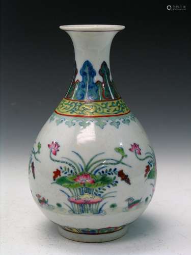 Chinese Doucai Porcelain Vase, Yongzheng Mark.