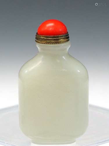 Chinese White Jade Snuff Bottle, Red Coral Stopper.