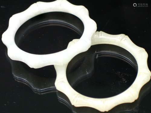 Pair of Chinese Jadeite Rings