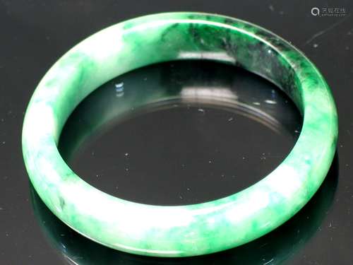 Jadeite Bangle