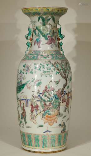 19th/Republic Period Chinese Famille Rose Vase