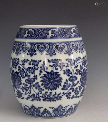 Chinese Blue/White Porcelain Garden Jar