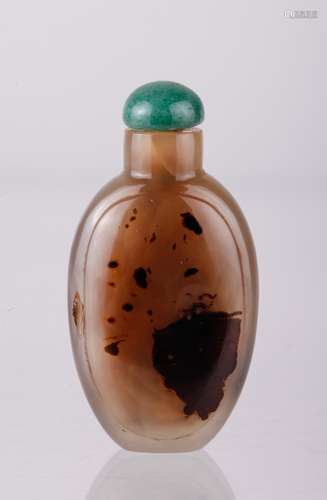 Chinese Agate Snuff Bottle