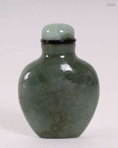 Chinese Jadeite Snuff Bottle