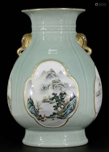 Qianlong Period Chinese Tea Glazed B/W Vase