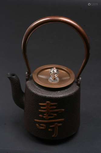 日本铁壶
