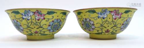 Pair Of Fine Qianlong Enamel Bowls