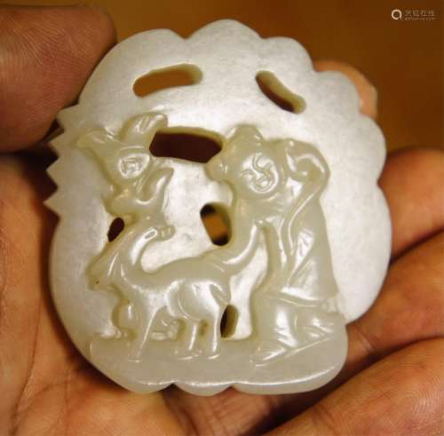 CHINESE WHITE JADE PLAQUE OF 