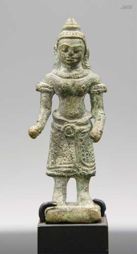 12TH CENTURY CAMBODIAN BRONZE FIGURE