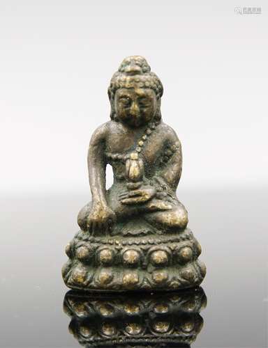 18TH CENTURY BRONZE BUDDHA