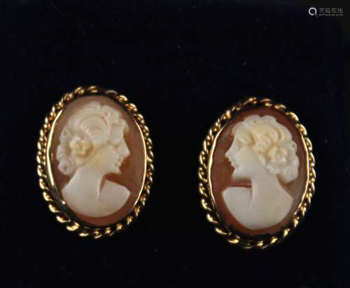 Pair of Vintage Cameo Girl Head 14K Gold Earings