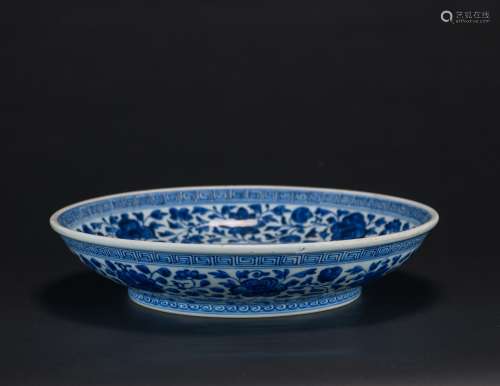 Qian Long<br>A Blue And White Chinese �otus�Plate