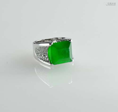 A Extremely Rere Fine Glass Like Translucent Imperial Green Jadeite Men Ring