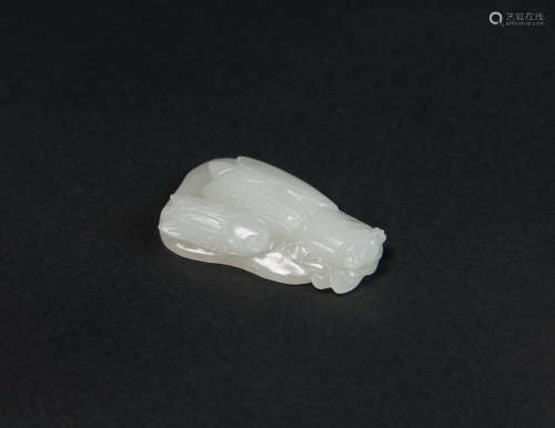 Qing-A Chinese White Jade Carved Cicada