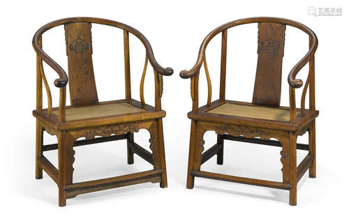 A pair of Huanghuali horseshoe back chairs 19th century