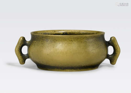 A cast bronze censer Yu tang qing wan mark
