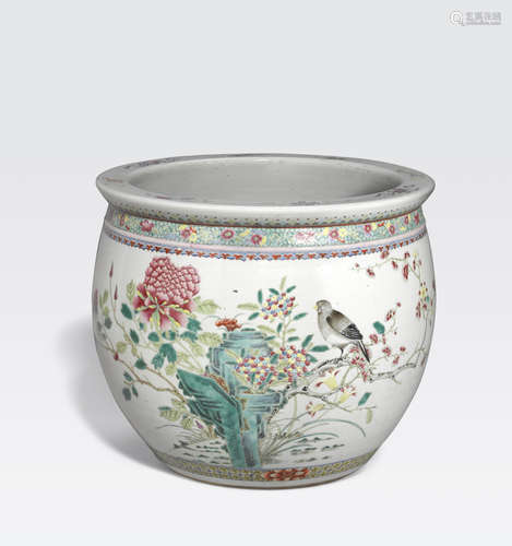 A famille rose enameled jardinière Late Qing/Republic period