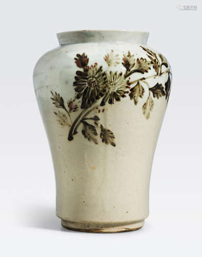 An iron-decorated porcelain vase Late Joseon dynasty