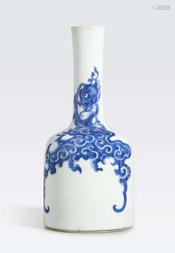 A blue and white mallet vase Late Qing/Republic period