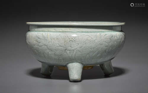 A Longquan celadon censer with carved lotus decoration Ming dynasty