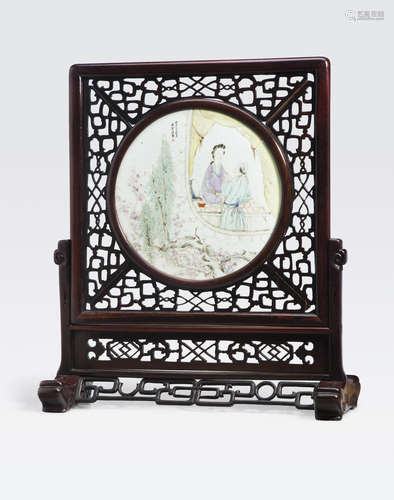 A qianjiangcai enameled circular plaque mounted as a table screen Republic period