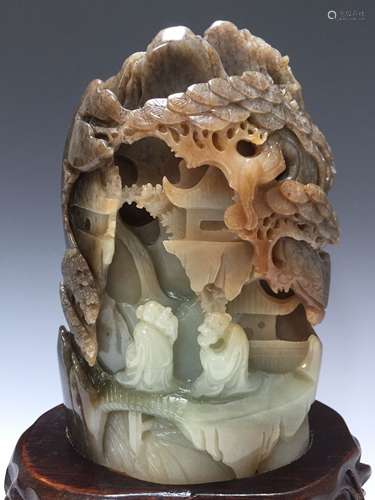 A RARE ANTIQUE CARVED WHITE AND GREY JADE BOULDER.