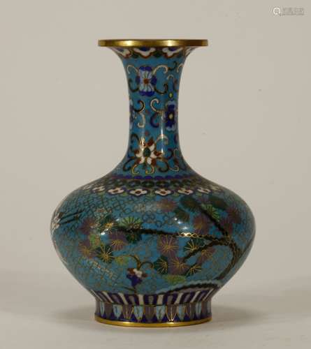 A Chinese Enamel Vase w/ Gilt Line