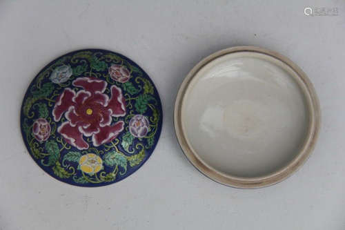 Chinese Enamel Famille Rose Make Box, Marked