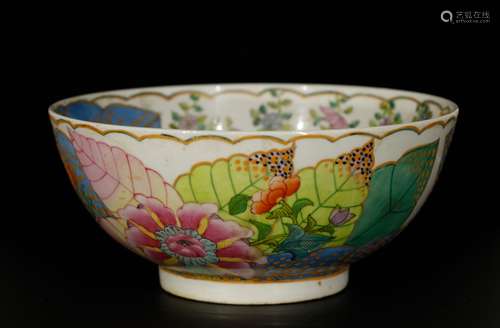 Chinese Famille Verte Porcelain Large Bowl