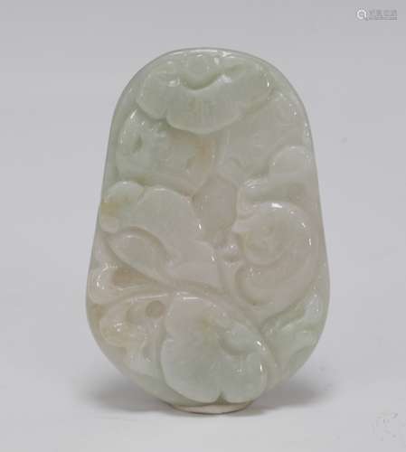 2 Pieces of Chinese Jadeite Pendants