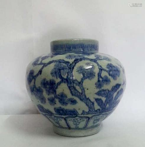 Possibly Yuan Dynasty Chinese Blue/White Jar